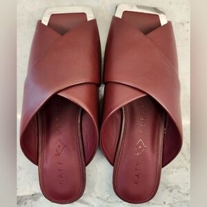 7.5 NEW Katy Perry Collections Size Slide Cranberry Sandals BNIB!